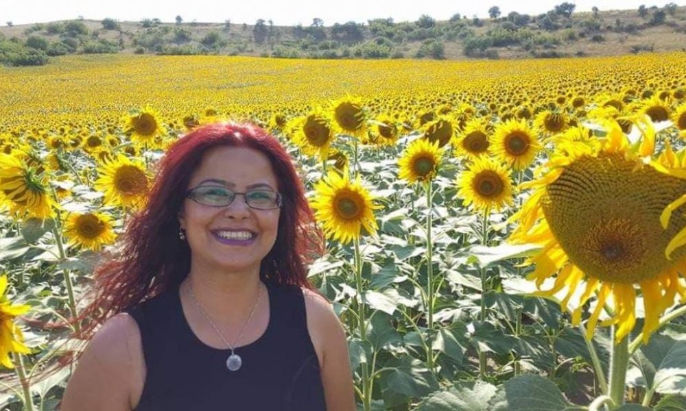 GAYE ÖĞRETMEN EVİNDE ÖLÜ BULUNDU