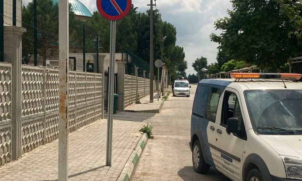 Yenişehir de bazı cadde ve sokaklarda düzenleme yapıldı.
